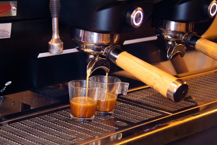 IMG 4155 1 Ihre Kaffeerösterei und Kaffeelieferant für Gastronomie, Bäckerei, Hotellerie und Unternehmen
